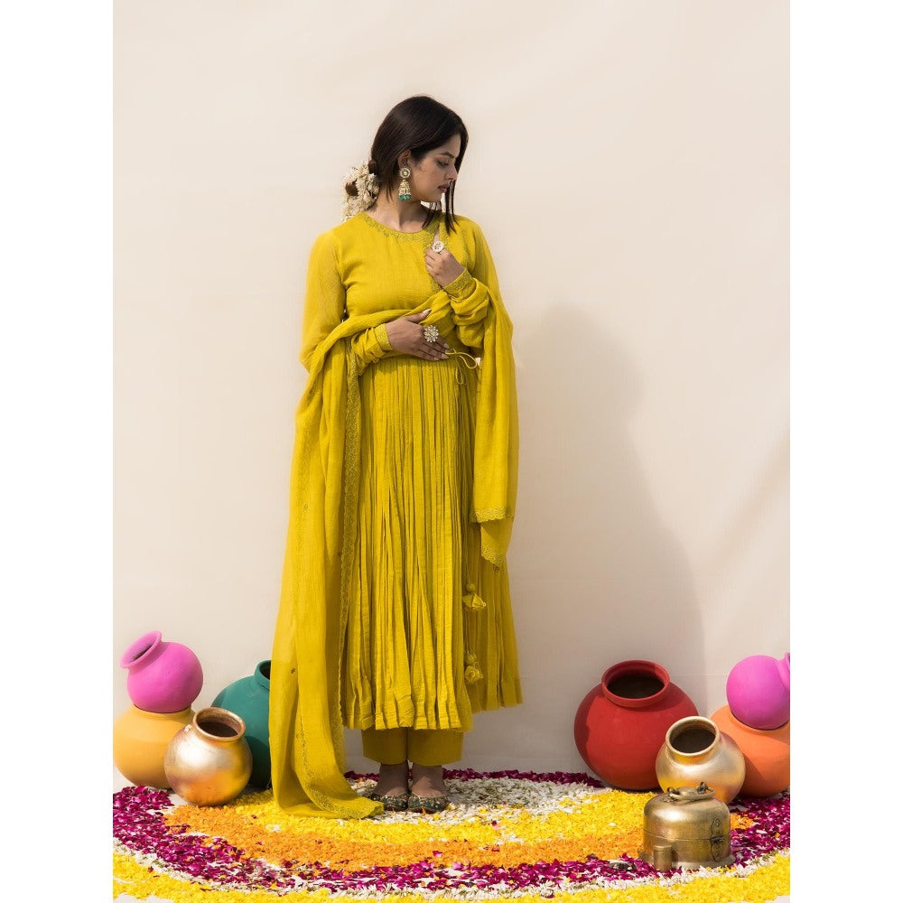 MITHI SUPARI Lime Gulmohar Angarkha Kurta with Pant and Dupatta (Set of 3)