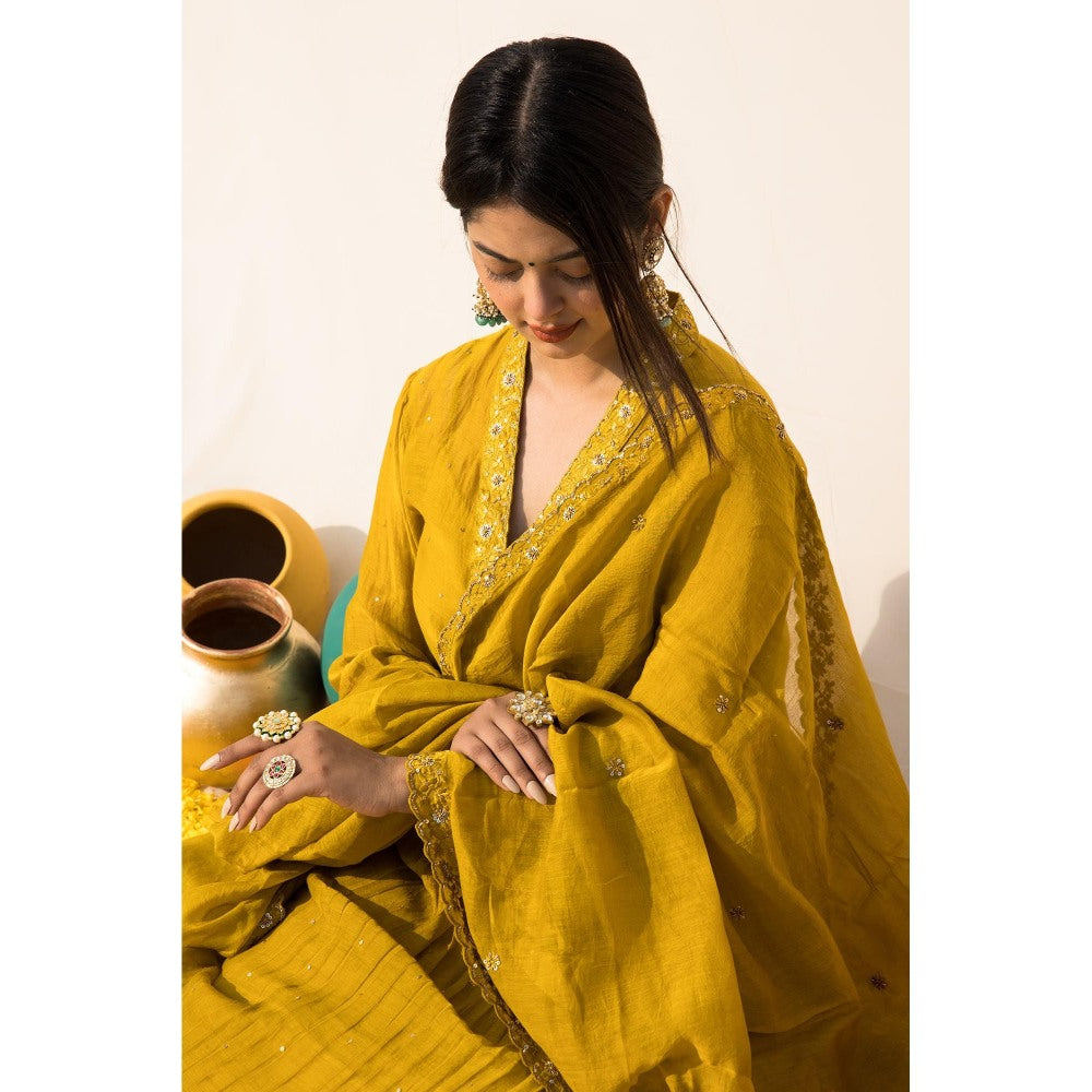 MITHI SUPARI Mustard Chameli Kurta with Pant and Dupatta (Set of 3)