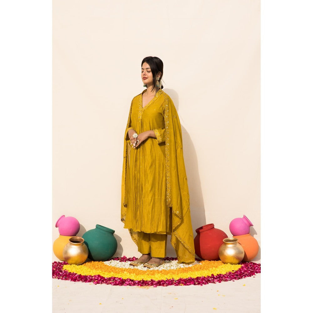 MITHI SUPARI Mustard Chameli Kurta with Pant and Dupatta (Set of 3)