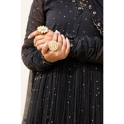 MITHI SUPARI Black Nargis Anarkali Kurta with Pant and Dupatta (Set of 3)