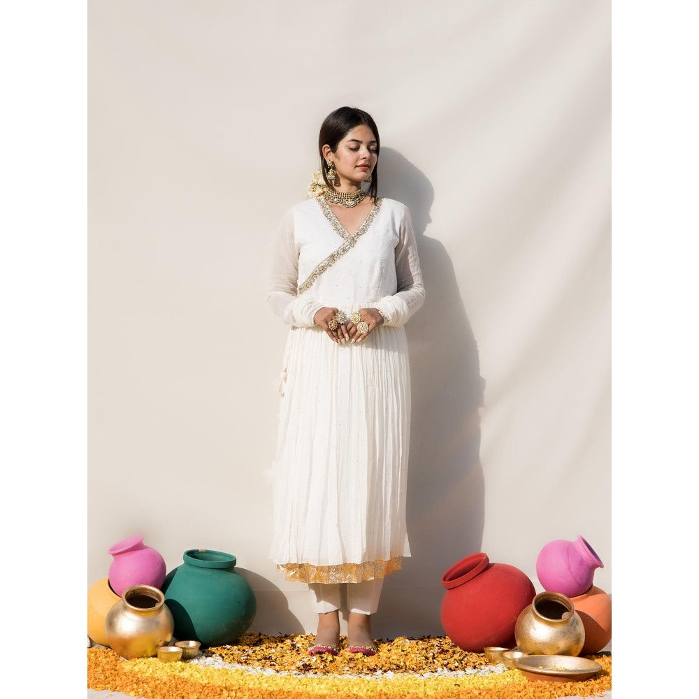 MITHI SUPARI White Champa Angarkha Kurta