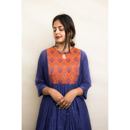 MITHI SUPARI Navy Blue Barcode Yoke Kurta with Pant (Set of 2)