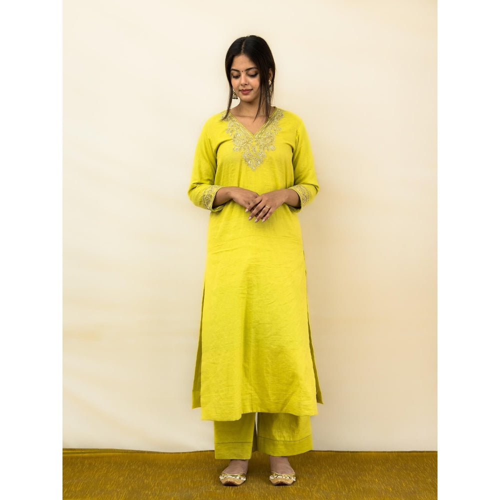 MITHI SUPARI Lime Green Keri Embroidered Kurta with Pant and Dupatta (Set of 3)