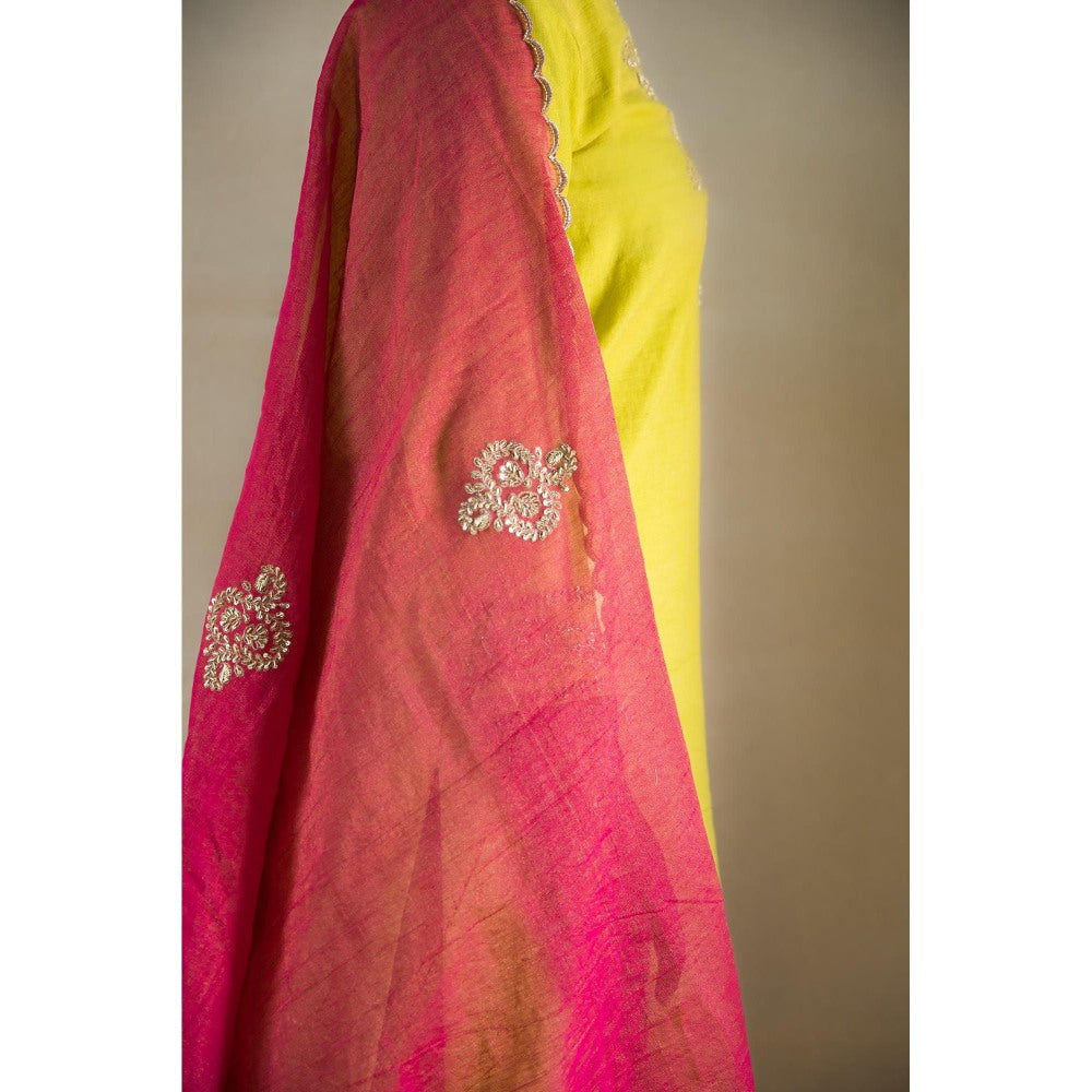 MITHI SUPARI Lime Green Keri Embroidered Kurta with Pant and Dupatta (Set of 3)