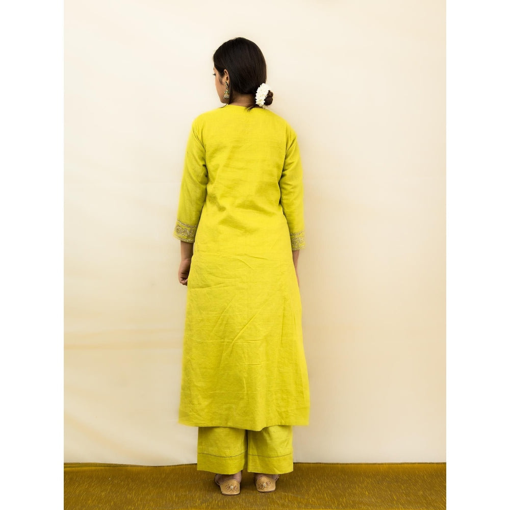 MITHI SUPARI Lime Green Keri Embroidered Kurta with Pant and Dupatta (Set of 3)