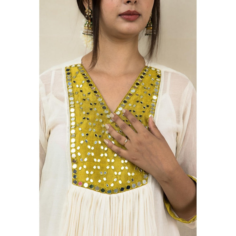 MITHI SUPARI Ivory and Lime Meer Mirror Work Anarkali Kurta with Pant (Set of 2)