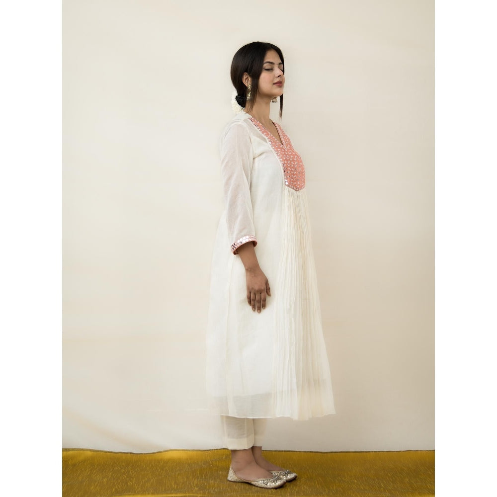 MITHI SUPARI Ivory and Peach Meer Mirror Work Anarkali Kurta with Pant (Set of 2)