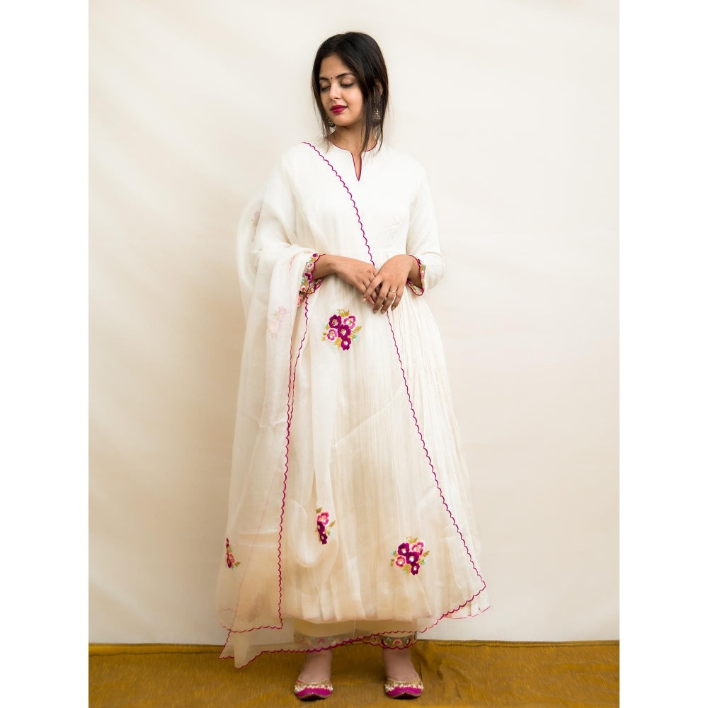 MITHI SUPARI Ivory Phulwari Anarkali Kurta with Pant and Embroidered Dupatta (Set of 3)