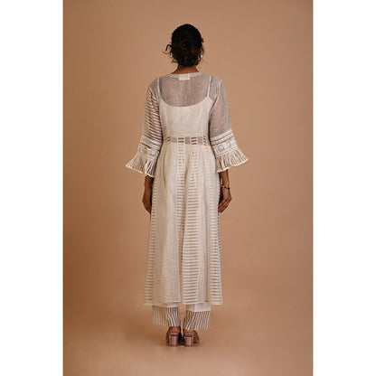 MITYAN Magnolia Kurta with Inner (Set of 2)