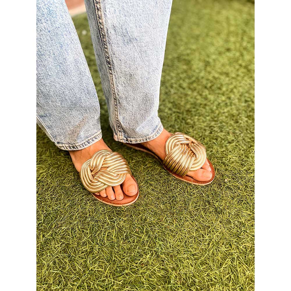 Modanta Brown Infinity Flats