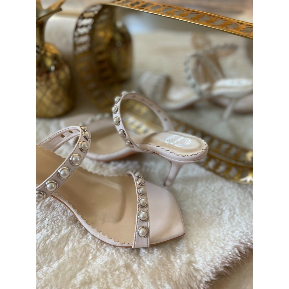 Modanta Ivory Pearly Stilettos