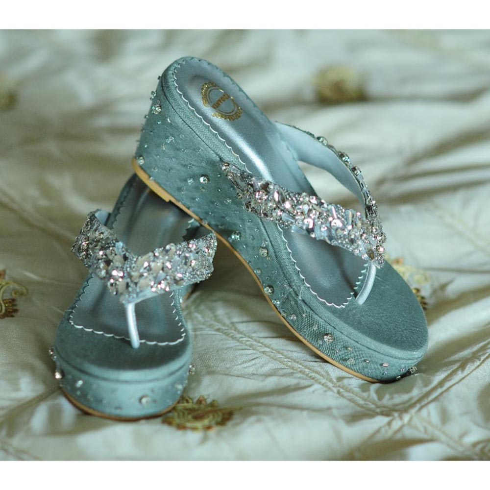 Modanta Green Diamond Wedges