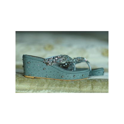 Modanta Green Diamond Wedges