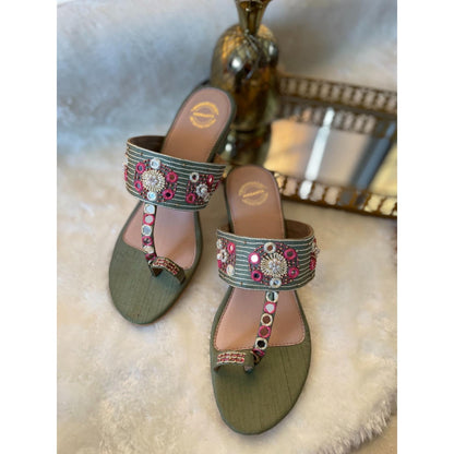 Modanta Green Mirror Kohlapuris