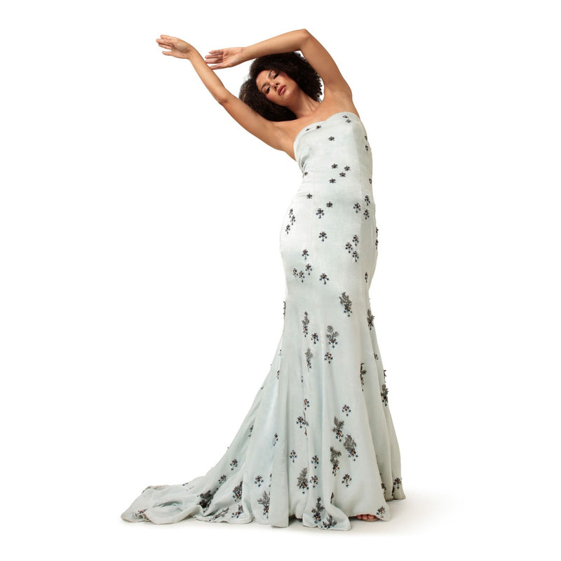 MODO CALDO Blue Beyond Love Gown