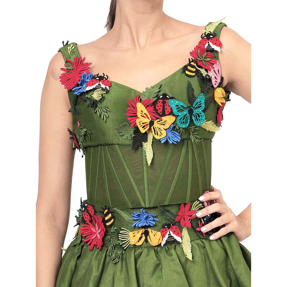 MODO CALDO Womens Embroidered Green Crop Top with Skirt