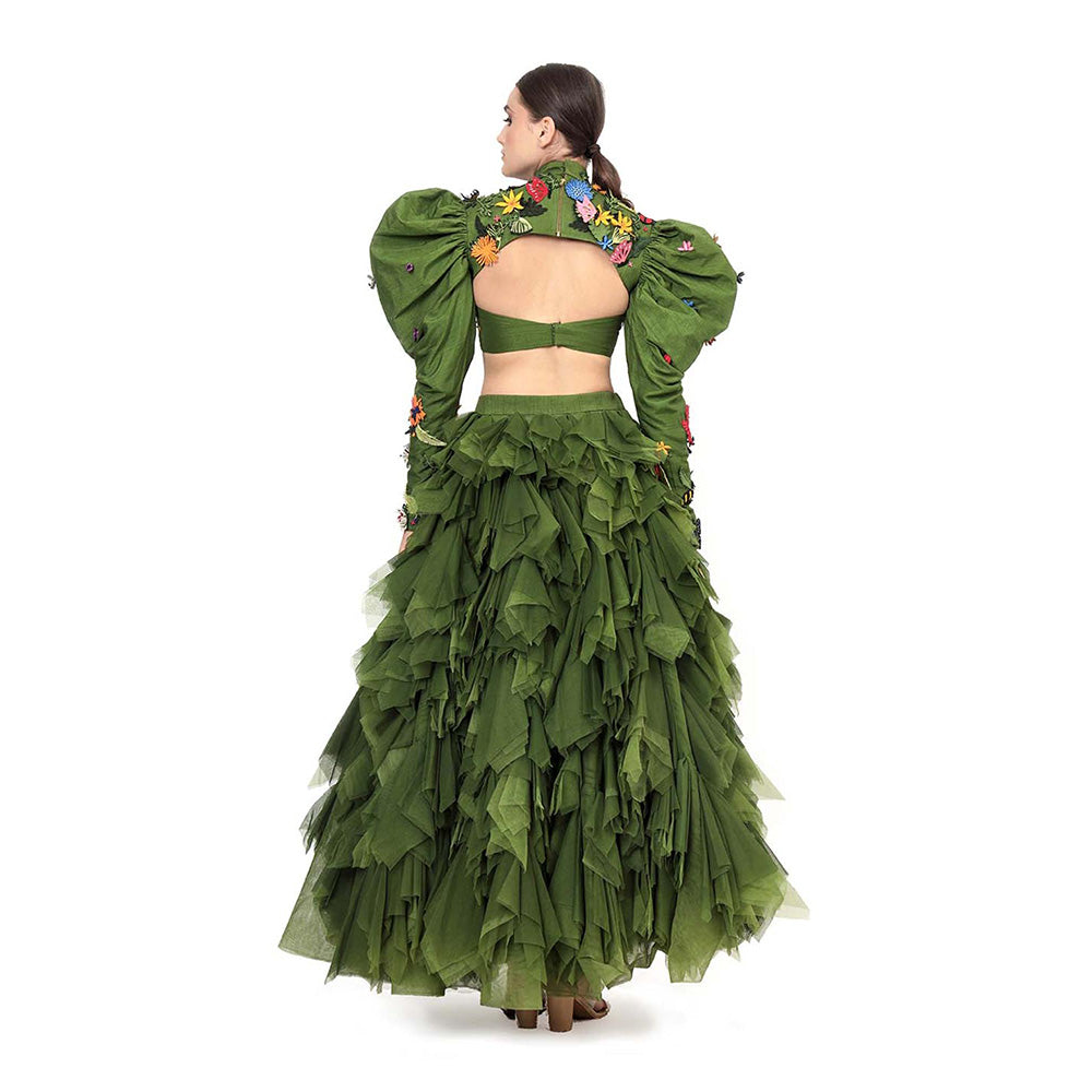 MODO CALDO Womens Embroidered Green Bustier with Skirt and Cape
