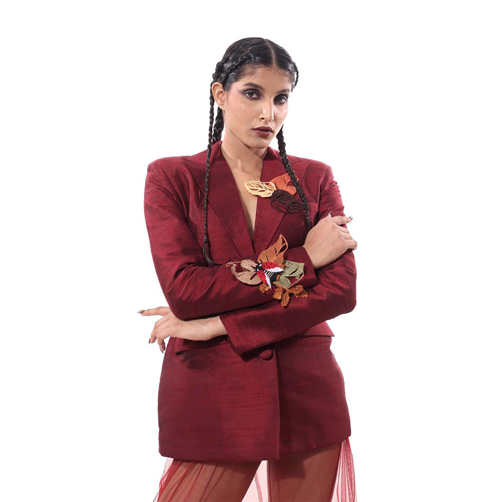 MODO CALDO Womens Embroidered Red Co-Ord Set