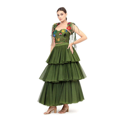 MODO CALDO Womens Embroidered Green Crop Top with Skirt and Cape