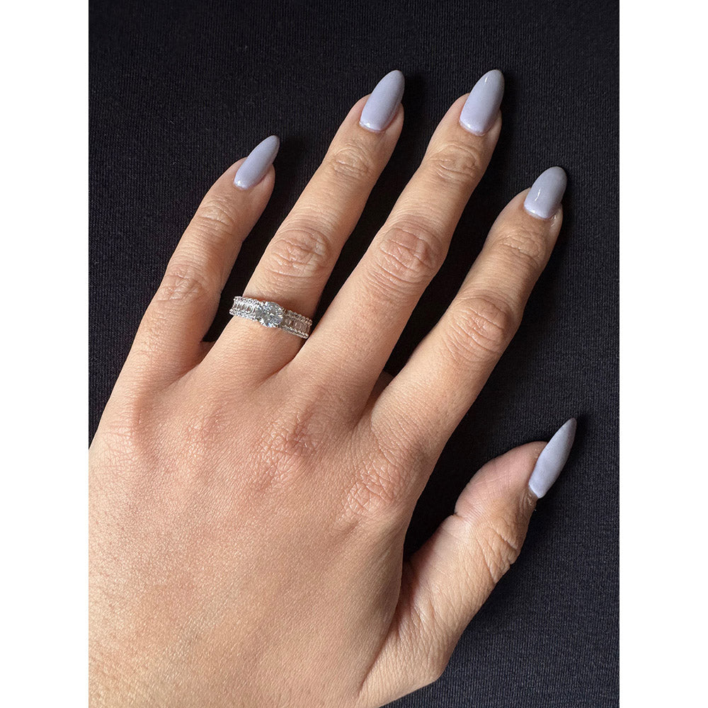 Mon Tresor 0.50 Cents Solitaire With Baguette And Dia Half Ring - White