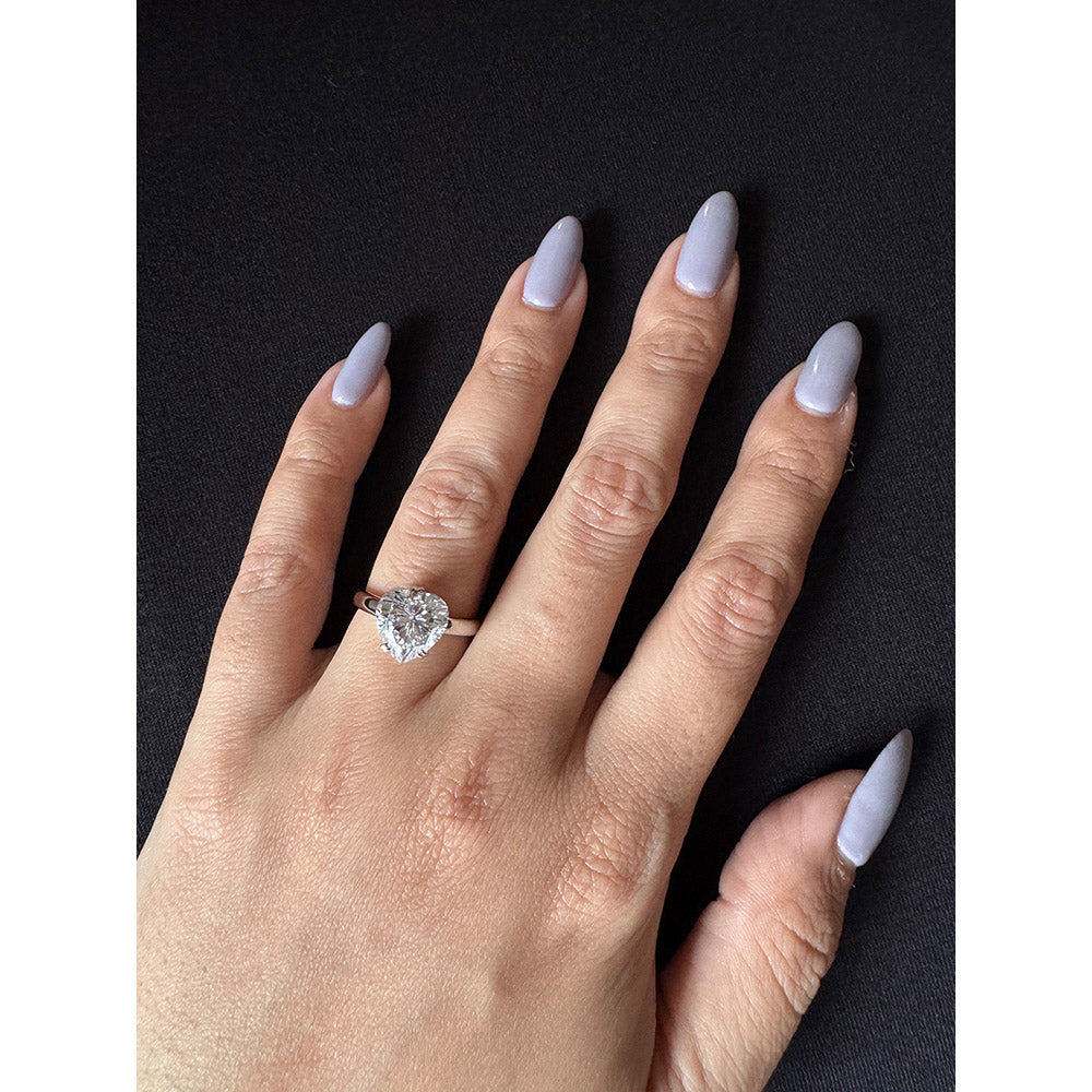 Mon Tresor 3 Pin Heart Solitaire Ring - White