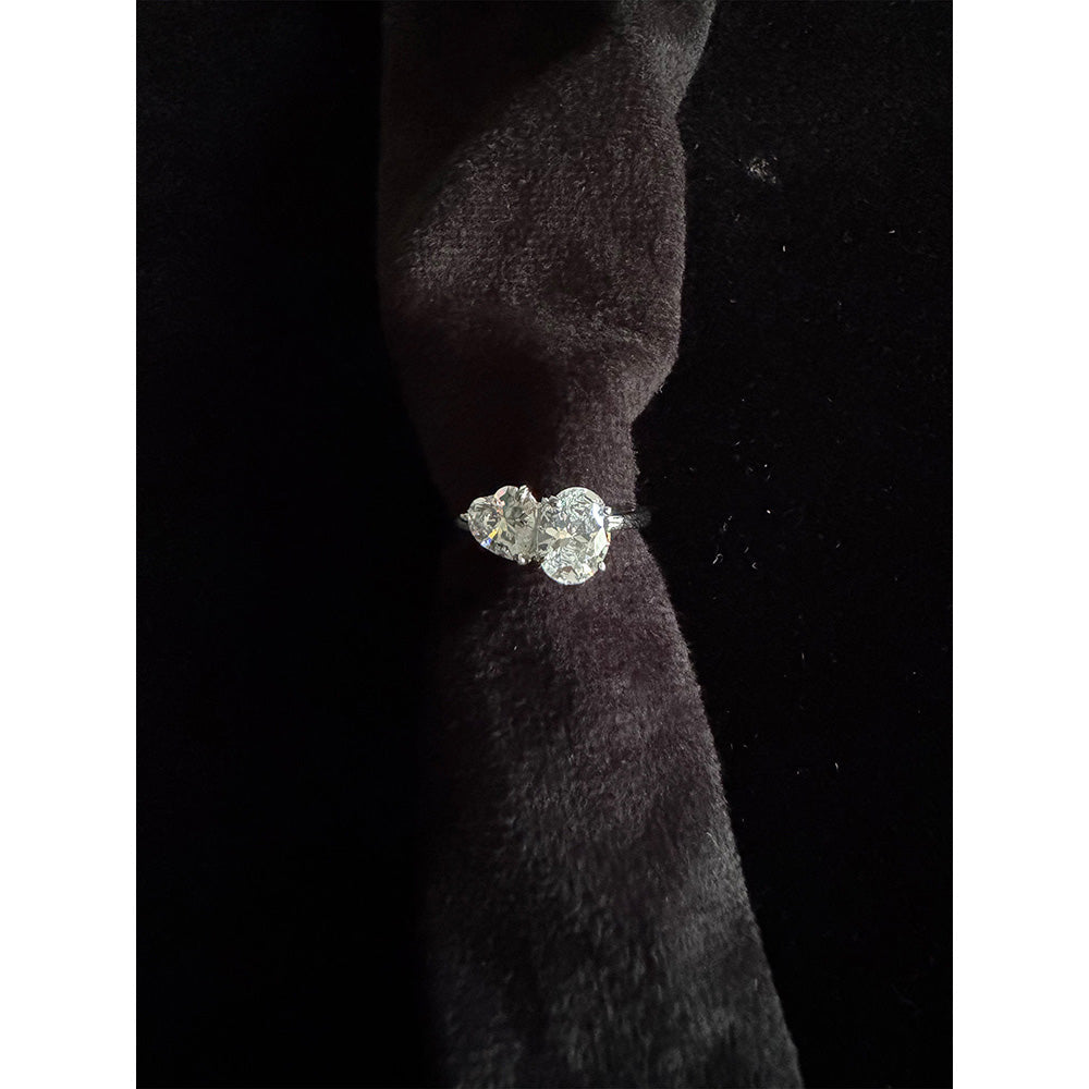 Mon Tresor Oval And Heart Toi-Et-Moi Ring - White