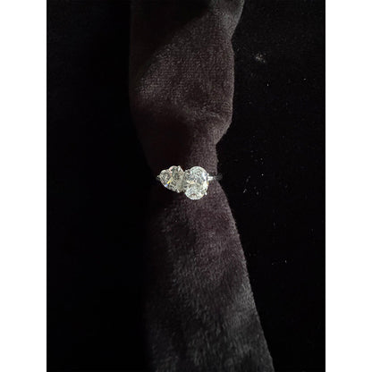 Mon Tresor Oval And Heart Toi-Et-Moi Ring - White