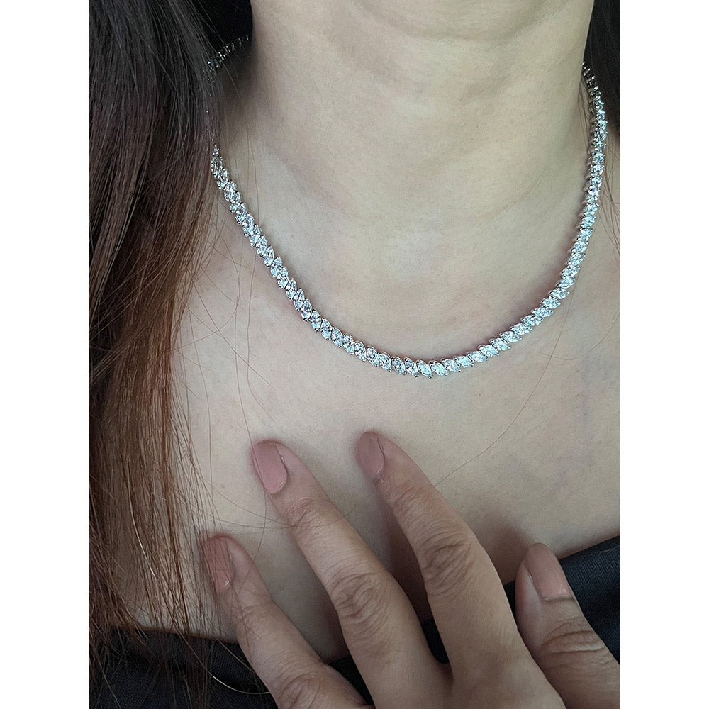 Mon Tresor Marquis Diamond Necklace with Pair of Earrings - White