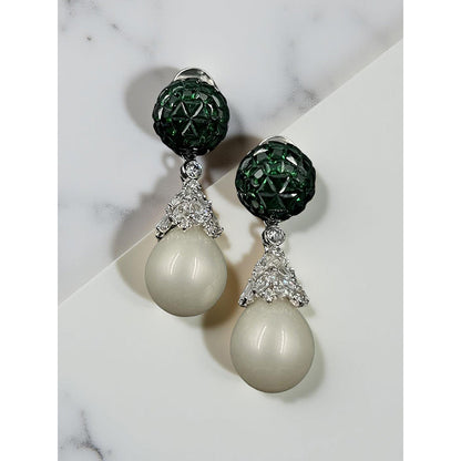 Mon Tresor Emerald Invisible Setting Top With Cultured Pearl Drop Earrings - Ivory