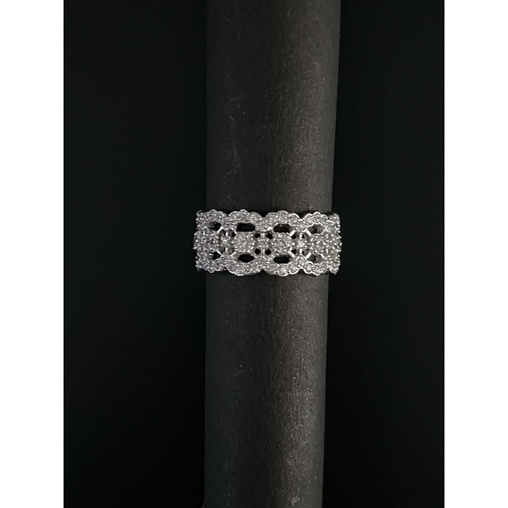 Mon Tresor White Lace Eternity Band