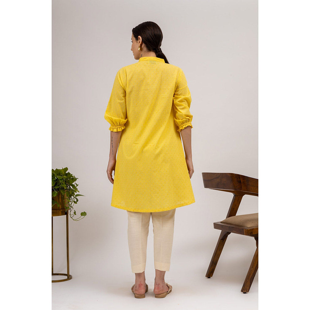 Mushio Women's Lovestruck Cotton Self Design Yellow Kurta