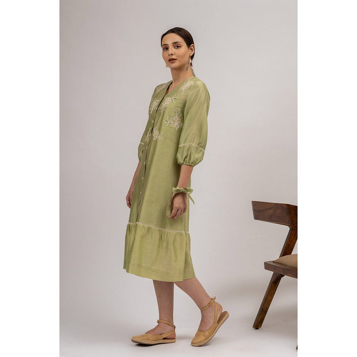 Mushio Women's Anna Chanderi Embroidered Green Slip And Midi Dress (Set of 2)