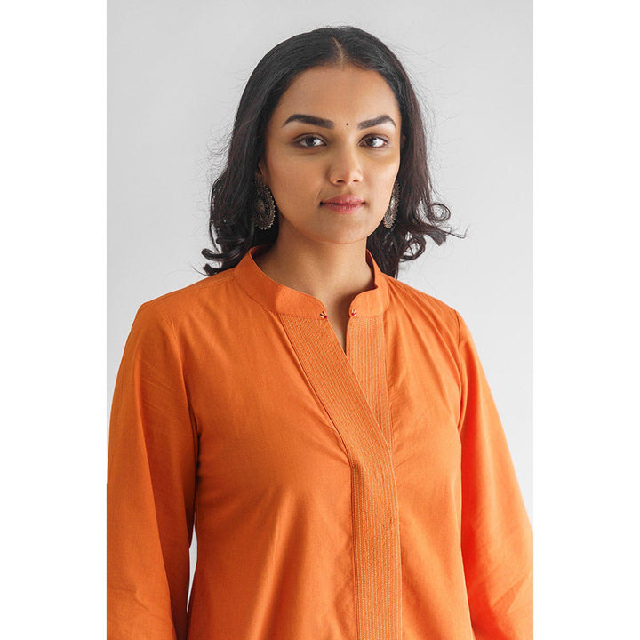 Mushio Women's Amvi Cotton Solid Orange Kurta