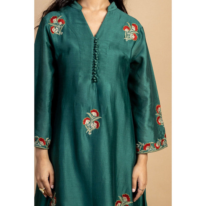 Mushio Chaitra Kurta with Floral Embroidery