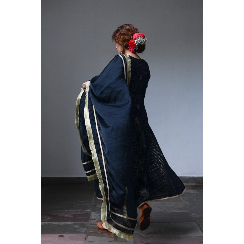 Myaara Kaari Anarkali Set (Set of 3)