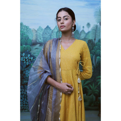 Myaara Sitara Set (Set of 3)