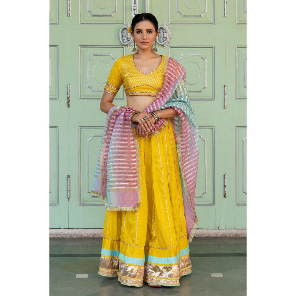 Myaara Kesar Lehenga Set (Set of 3)
