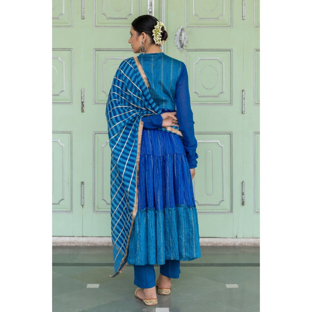 Myaara Bunphool Anarkali Set (Set of 3)