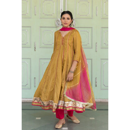 Myaara Gulbahar Anarkali Set (Set of 3)