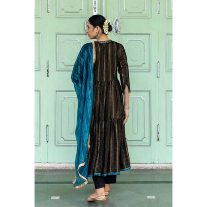 Myaara Raatraani Anarkali Set (Set of 3)