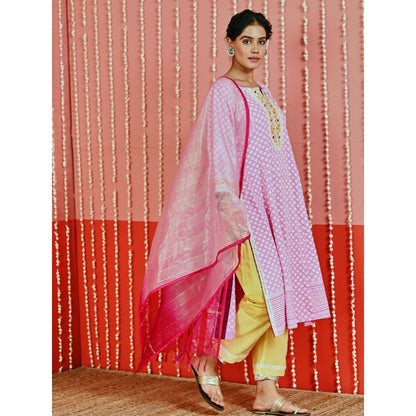 Myaara Pink Cotton Ethnic Kurta And Pant With Self-Embroidery And Organza Dupatta (Set of 3)