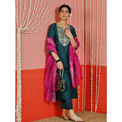 Myaara Teal Embroidered Silk Blend Ethnic Kurta And Pant With Organza Dupatta (Set of 3)