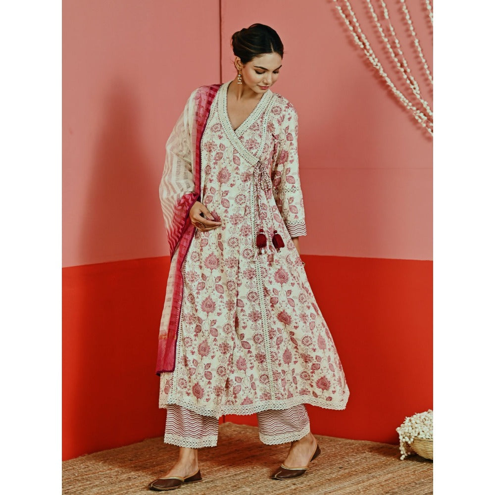 Myaara Off-White Printed Cotton Ethnic Angarkha Kurta And Pant With Ombre Dupatta (Set of 3)