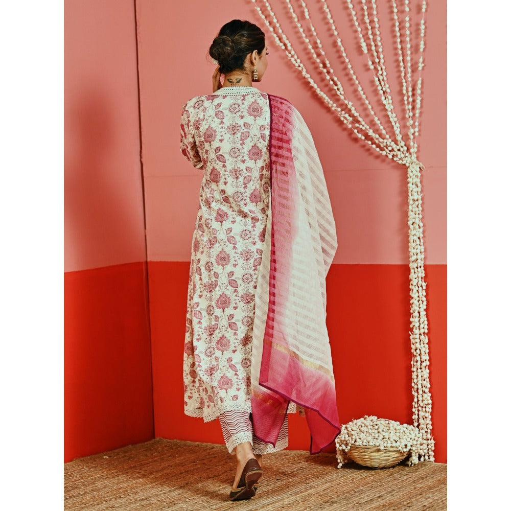 Myaara Off-White Printed Cotton Ethnic Angarkha Kurta And Pant With Ombre Dupatta (Set of 3)