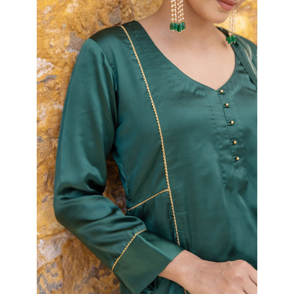 Myaara Forest Green Embroidered A-Line Kurta with Pant and Dupatta (Set of 3)