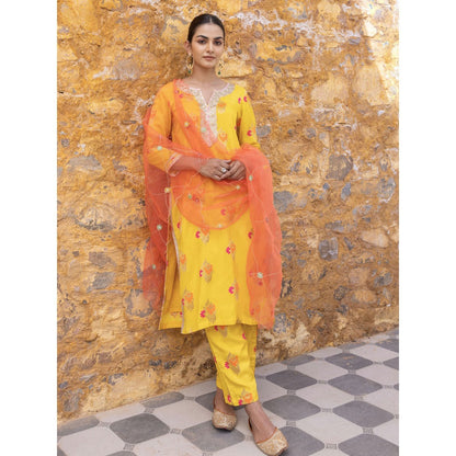 Myaara Yellow Embroidered Ethnic Straight Kurta with Pant and Dupatta (Set of 3)