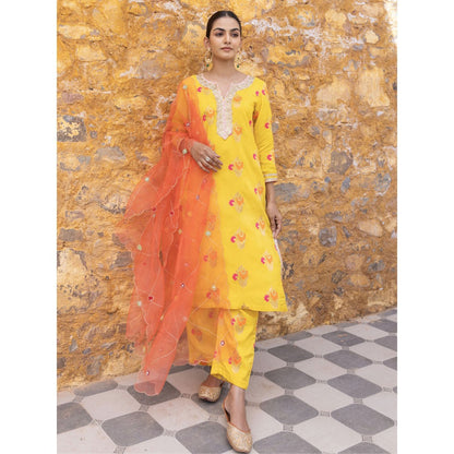 Myaara Yellow Embroidered Ethnic Straight Kurta with Pant and Dupatta (Set of 3)