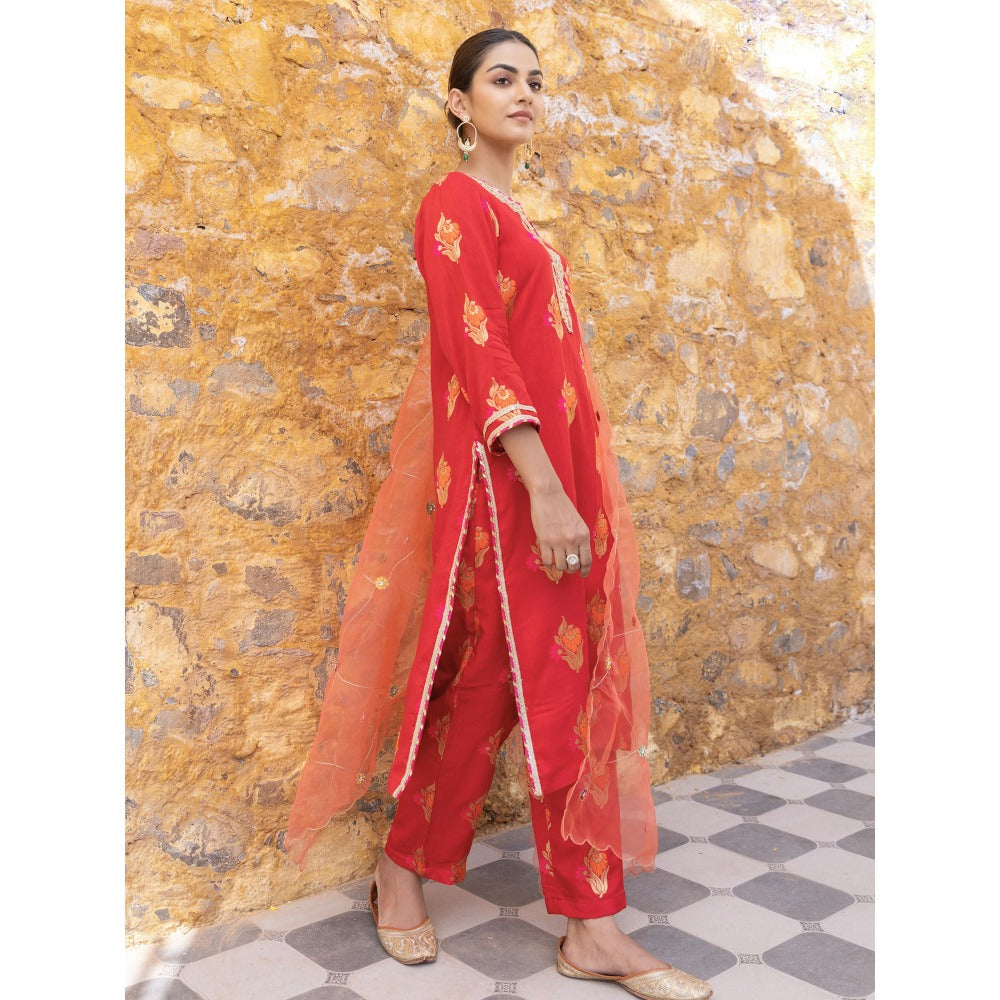 Myaara Red Embroidered Ethnic Straight Kurta with Pant and Dupatta (Set of 3)