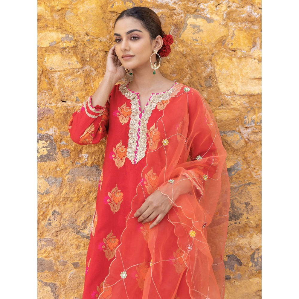 Myaara Red Embroidered Ethnic Straight Kurta with Pant and Dupatta (Set of 3)