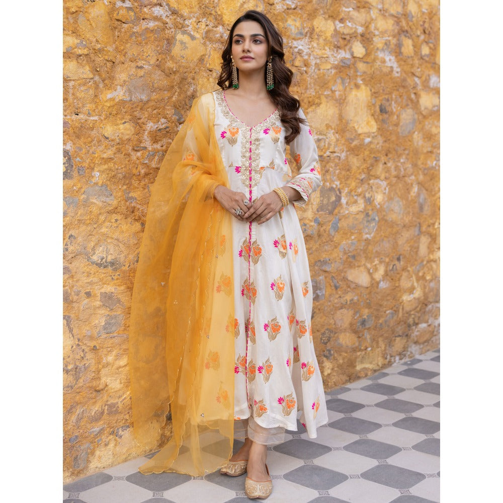 Myaara White Embroidered Flared Anarkali Kurta with Pant and Dupatta (Set of 3)